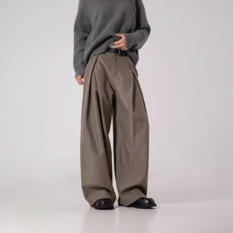 Men's Taupe Old Money Pleated Trousers